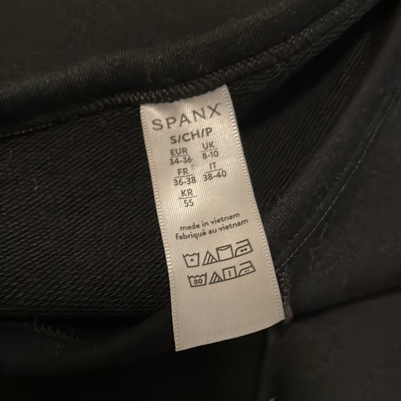 Spanx Perfect Length Top, Dolman 3/4 Sleeves - Picture 8 of 9